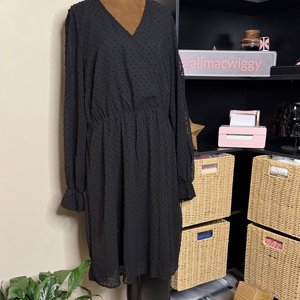 Elegant Black Women's Dress